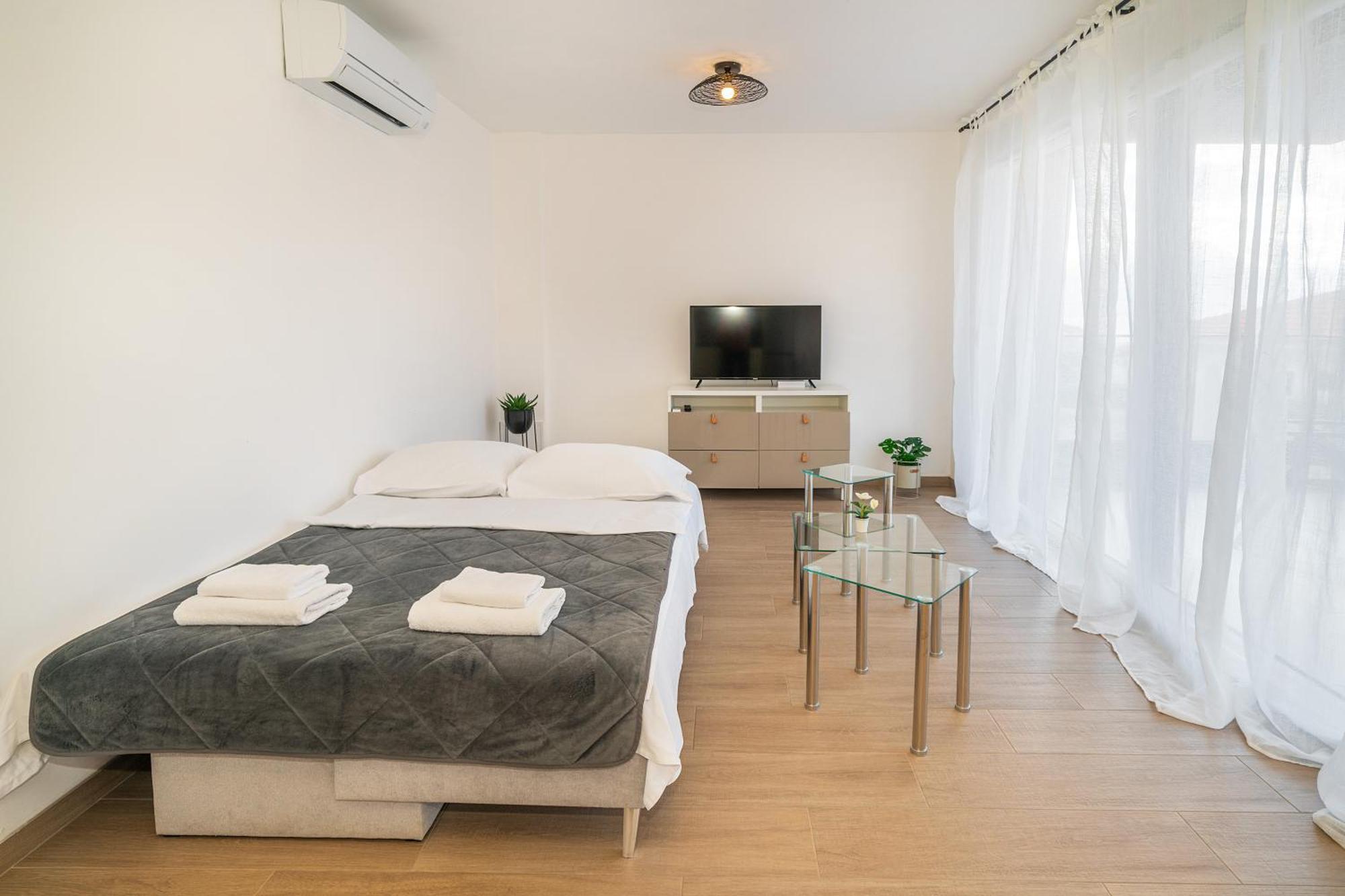 באסקה Poolside Apartments Anabella מראה חיצוני תמונה