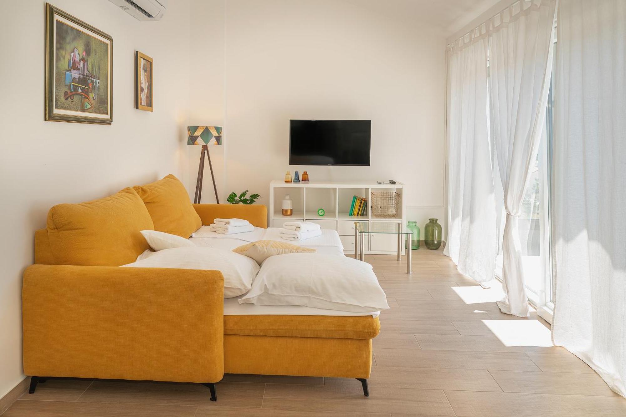 באסקה Poolside Apartments Anabella מראה חיצוני תמונה
